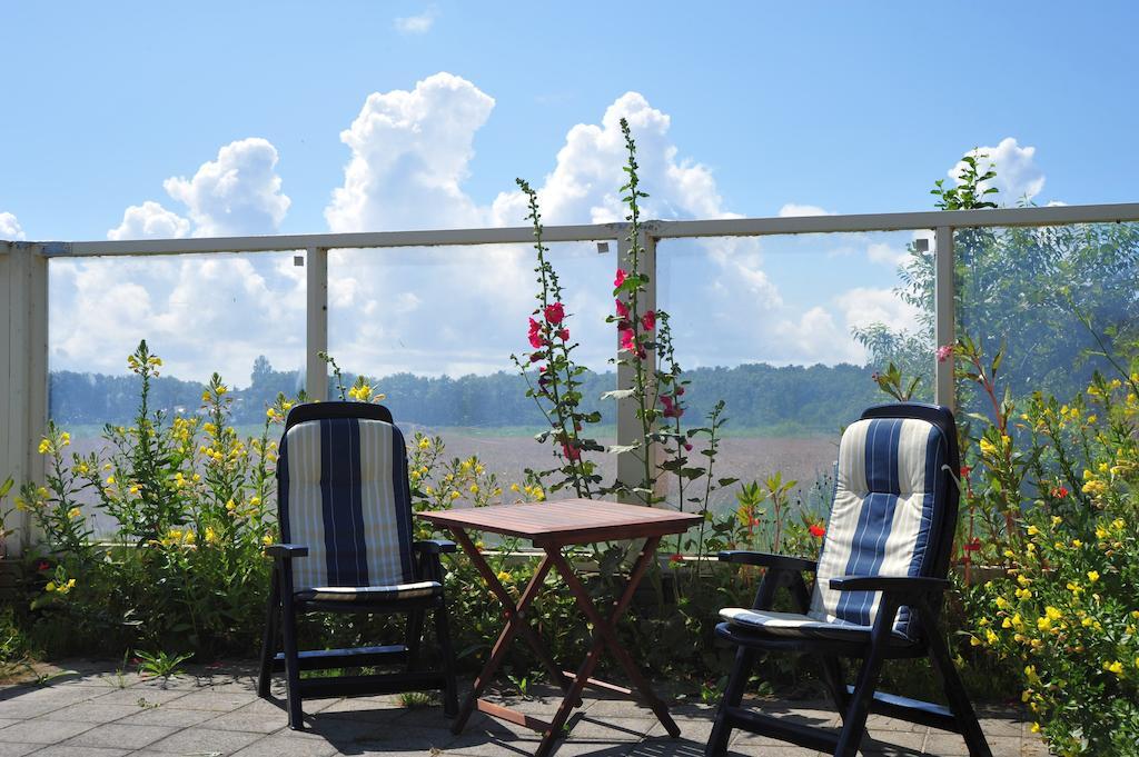 デ・コーフ Witte Weelde Texel Bed & Breakfast エクステリア 写真